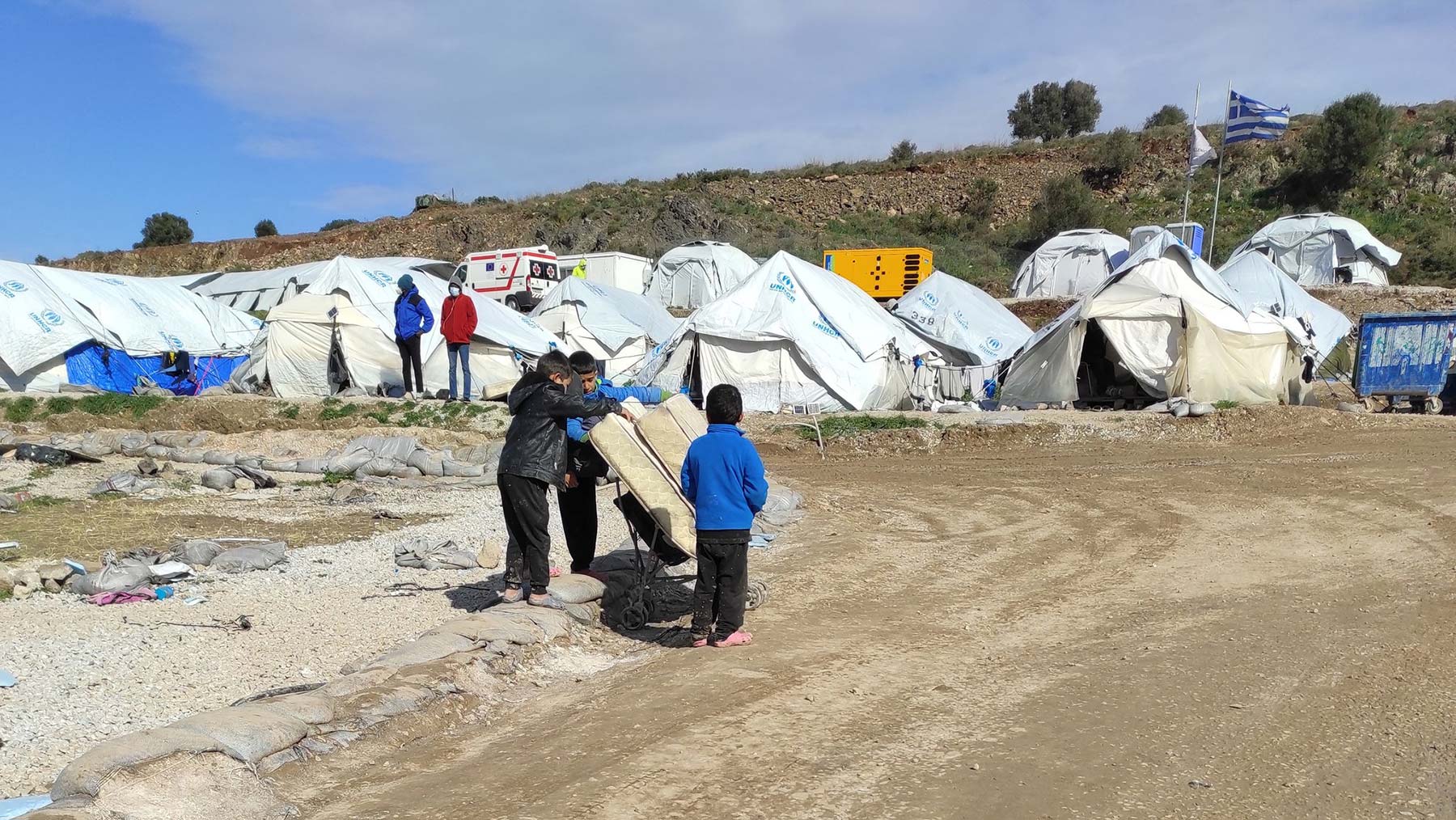 Γερμανική οργάνωση αρωγής: Η Ελλάδα κόβει χρήματα για τους πρόσφυγες