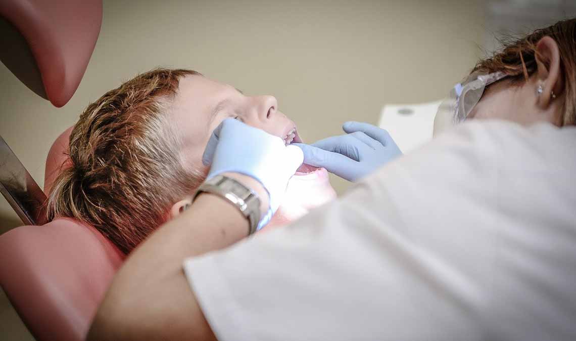 Οδοντιατρική βοήθεια για παιδιά στην Ελλάδα: έρχεται το «Dentist Pass».