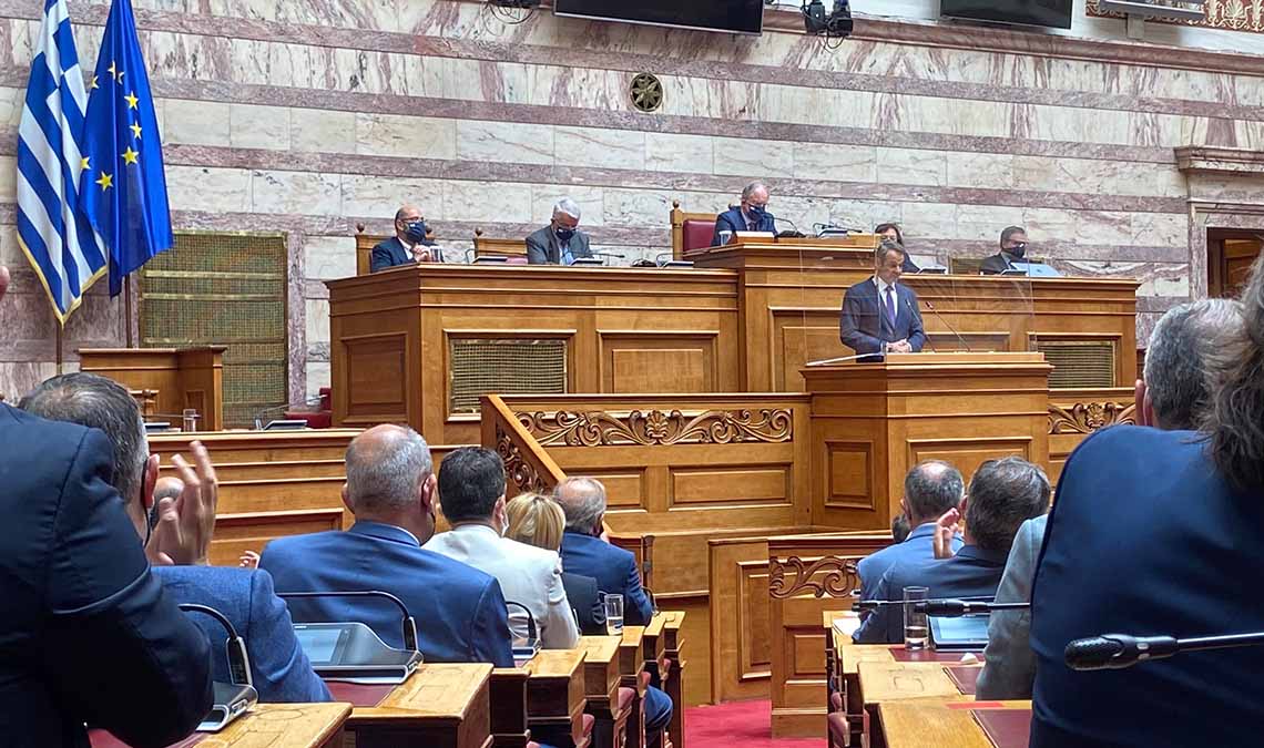 Το ελληνικό κοινοβούλιο ενέκρινε το γαλλο-ελληνικό στρατιωτικό σύμφωνο: Ποιος είπε το «ναι»;