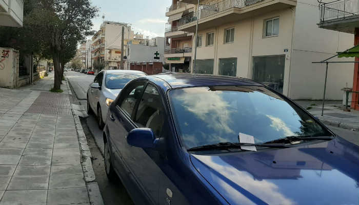 Gümülcine’de trafik polisi ceza üstüne ceza yazdı