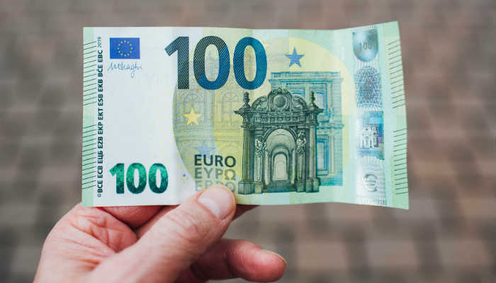 para 100 euro